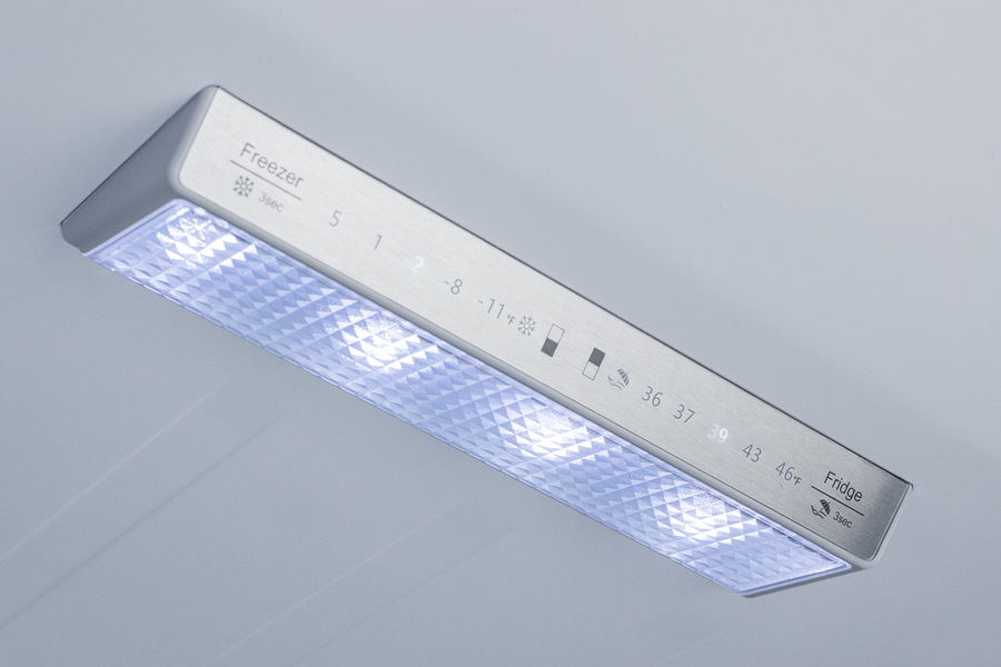 28" Wide Built-In Bottom Freezer Refrigerator With Icemaker FFBF279SSBIIMLHD