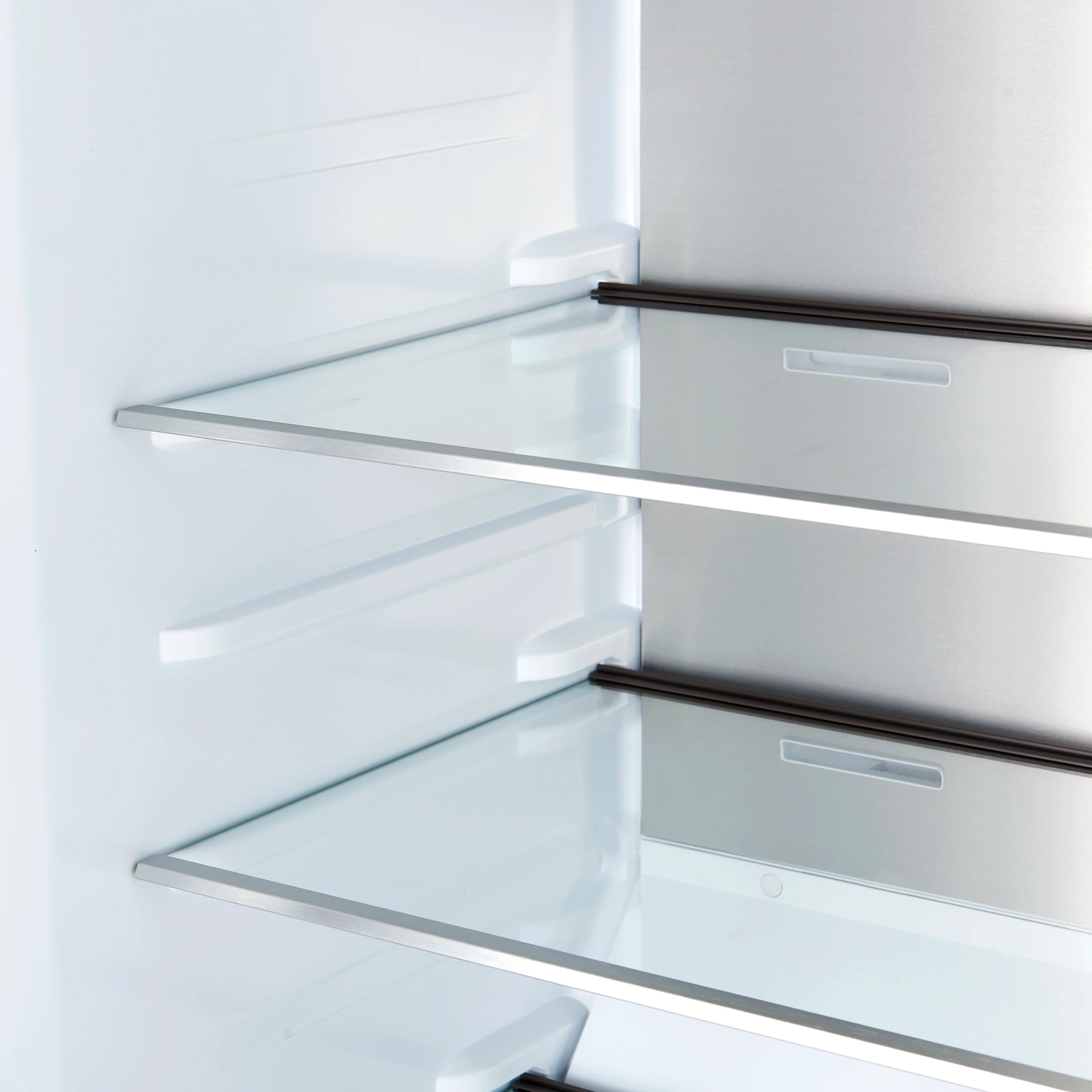 Maderno 28-Inch Convertible Upright Freezer/Refrigerator in Black with Antique Brass Handle, 13.6 cu.ft., Left Swing FFFFD172228BLKLS