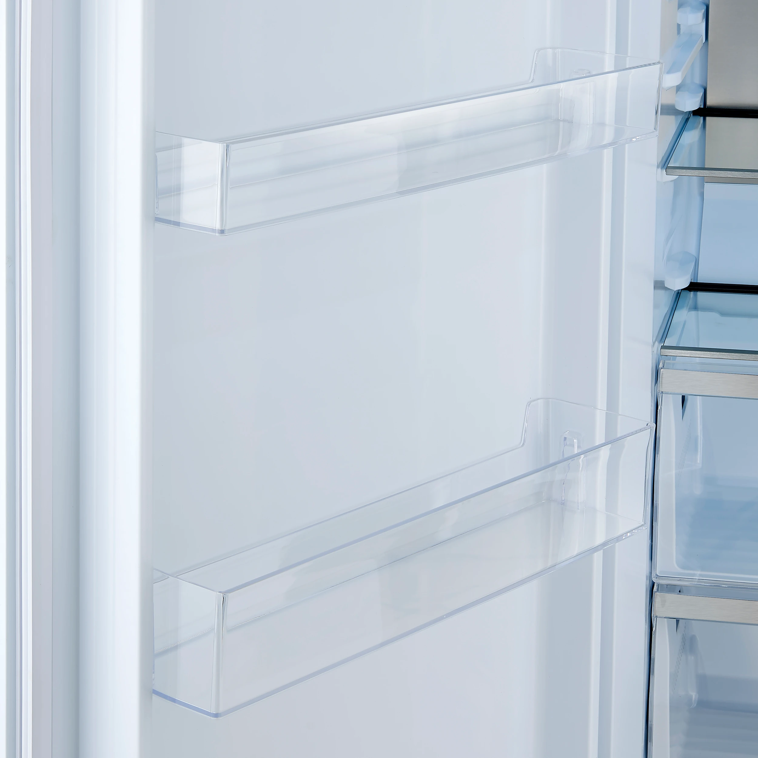 Maderno 28-Inch Convertible Upright Freezer/Refrigerator in White with Antique Brass Handle, 13.6 cu.ft., Left Swing FFFFD172228WHTLS