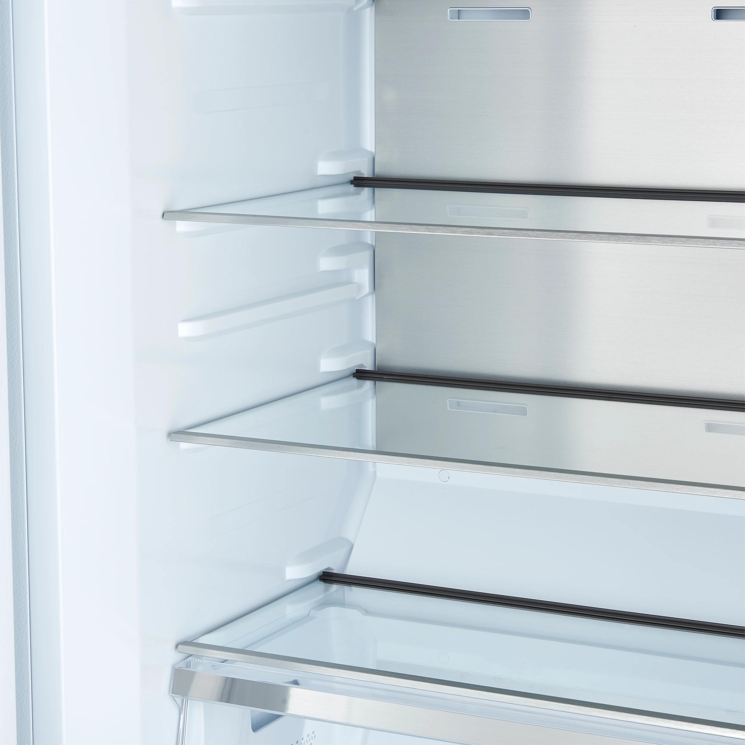 Maderno 2-28-Inch Wide Convertible Refrigerator/Freezer in White, Decorative Trim, 27.2 cu.ft, 84-Inch High, ENERGY STAR Certified FFFFD172260MGWHT