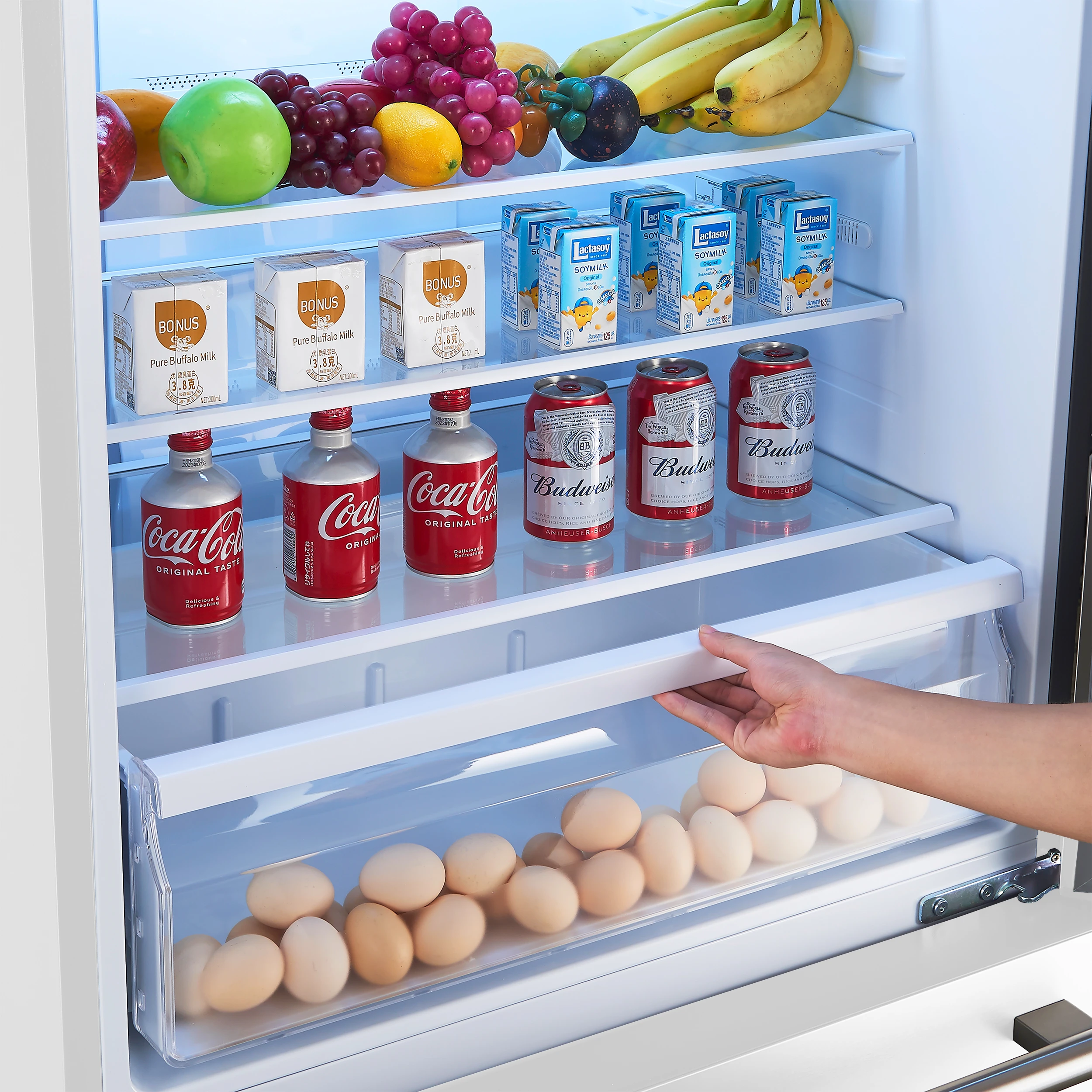 Milano Espresso 31-Inch Bottom Freezer Refrigerator, White, 17.2 cu.ft Capacity, Energy Efficient FFFFD178531WHT