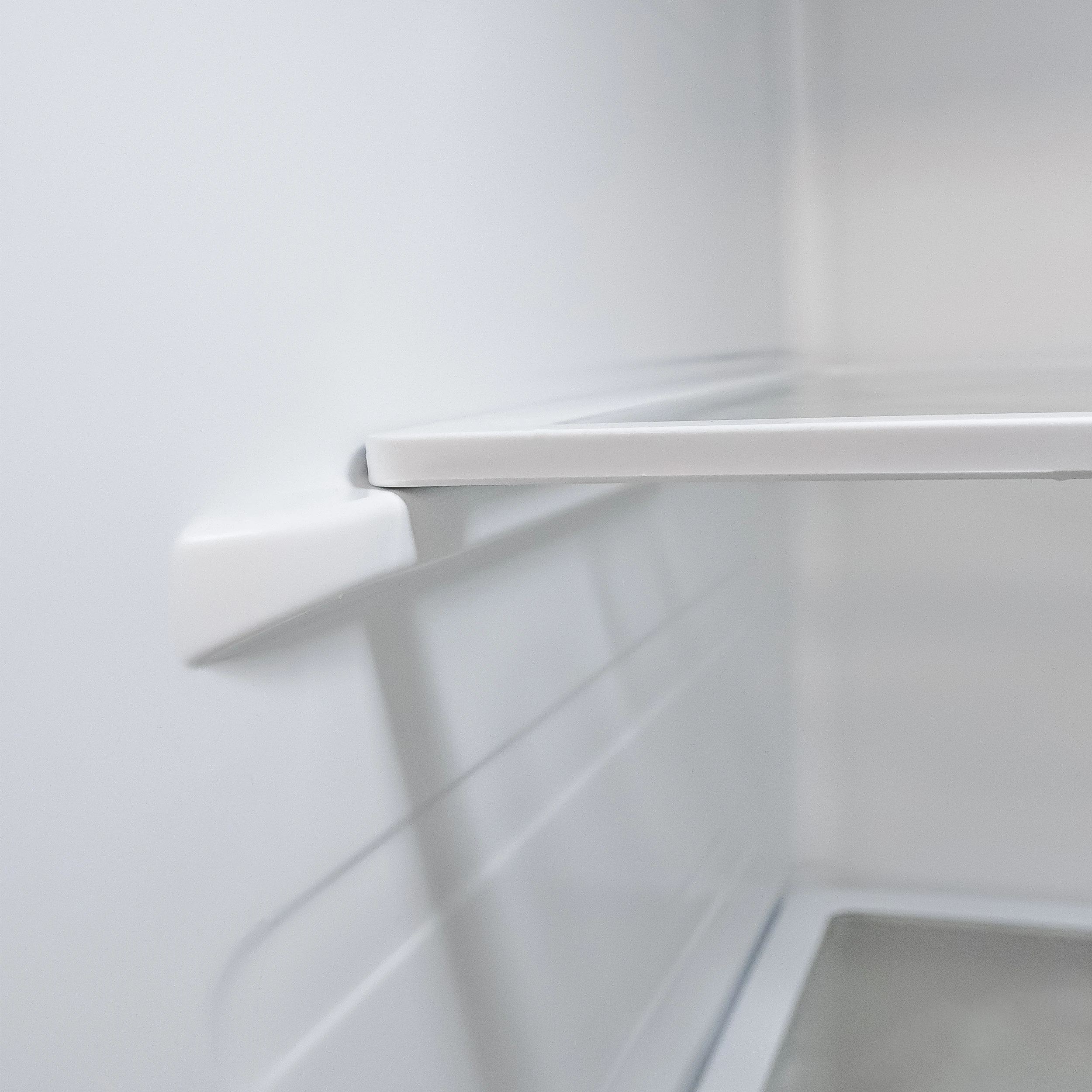 Rizzuto 28-Inch Upright Convertible Freezer, Left Swing, ENERGY STAR Certified FFFFD193328LS