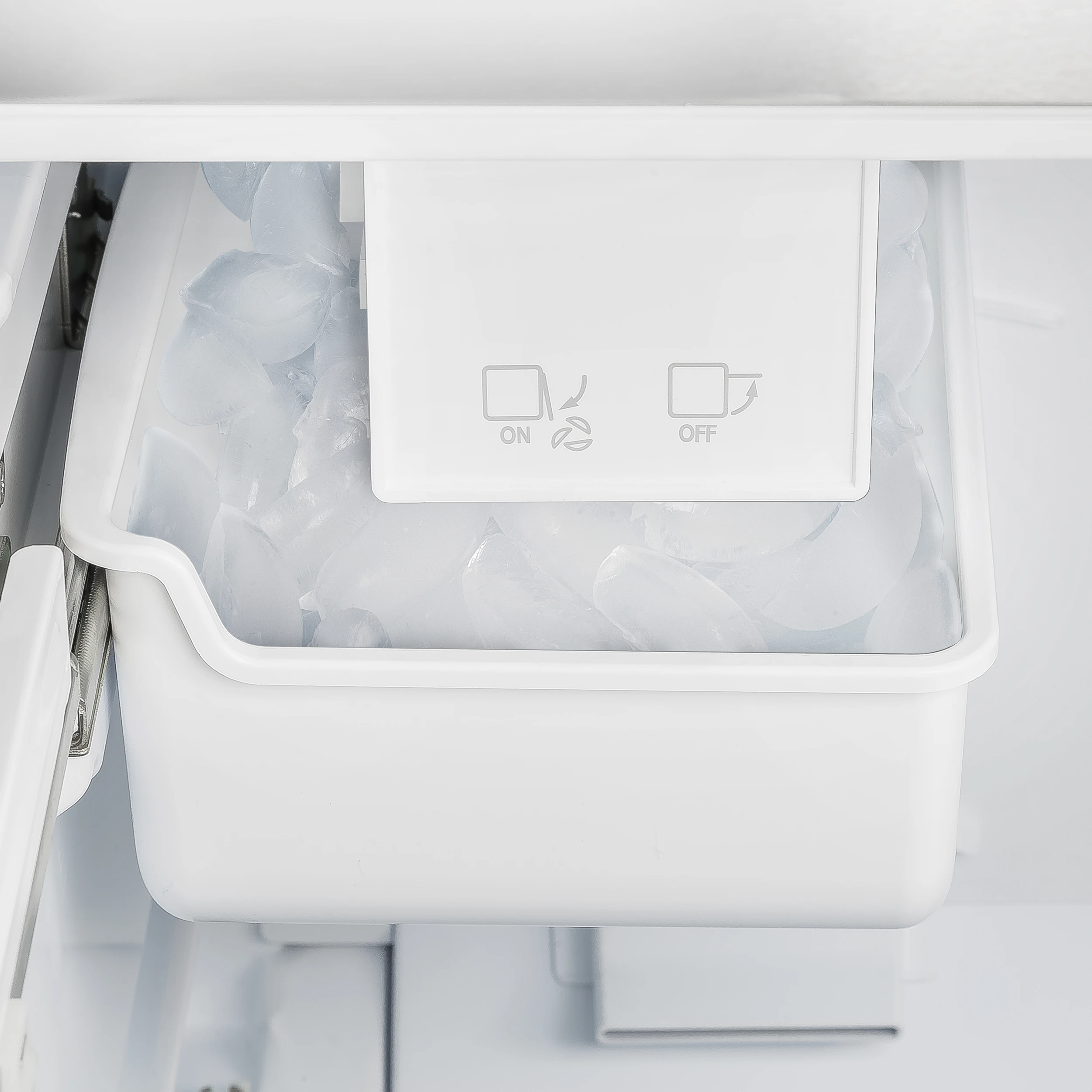 Gallipoli 30-Inch French Door Refrigerator with Bottom Freezer, 17.5 cu.ft Capacity, Stainless Steel, No Frost Technology, Built-In Ice Maker, Energy Efficient FFFFD197431SB