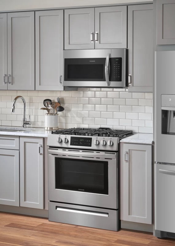 30" Front Control Freestanding Gas Range FFGH3054US