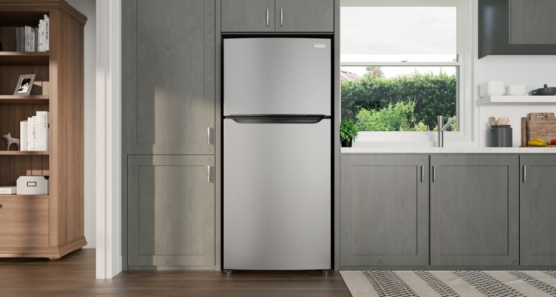 18.3 Cu. Ft. Top Freezer Refrigerator FFHI1835VS
