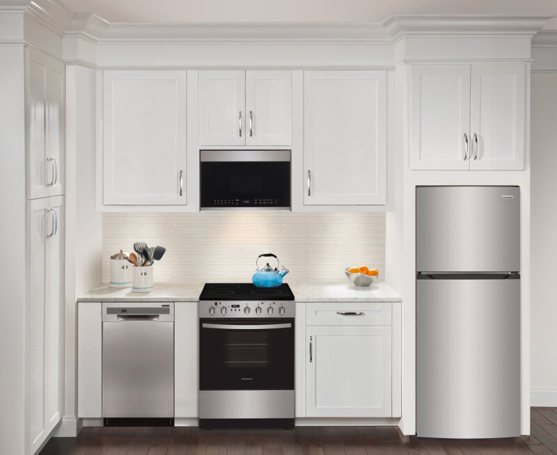 13.9 Cu. Ft. Top Freezer Refrigerator FFHT1425VV
