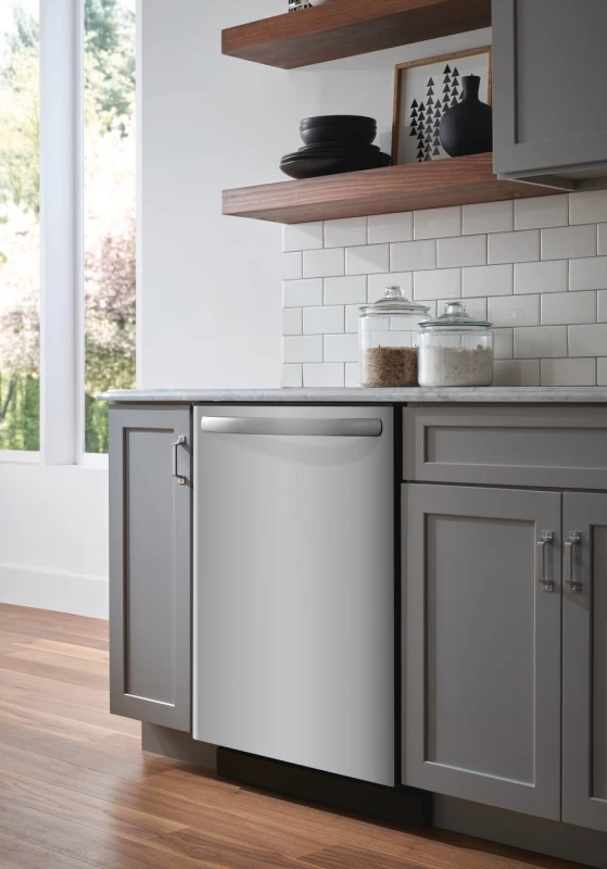 24'' Built-In Dishwasher FFID2426TS