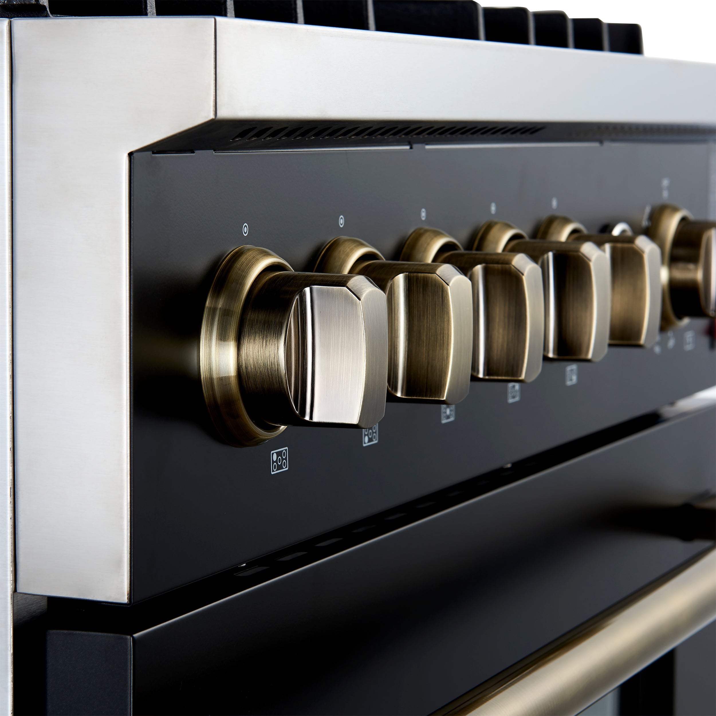 Giovanni 30-inch Gas Range & Antique Brass Design, 5 Burners 67,000 BTU, 4.32 cu.ft. Convection Oven FFSGS627430BLK