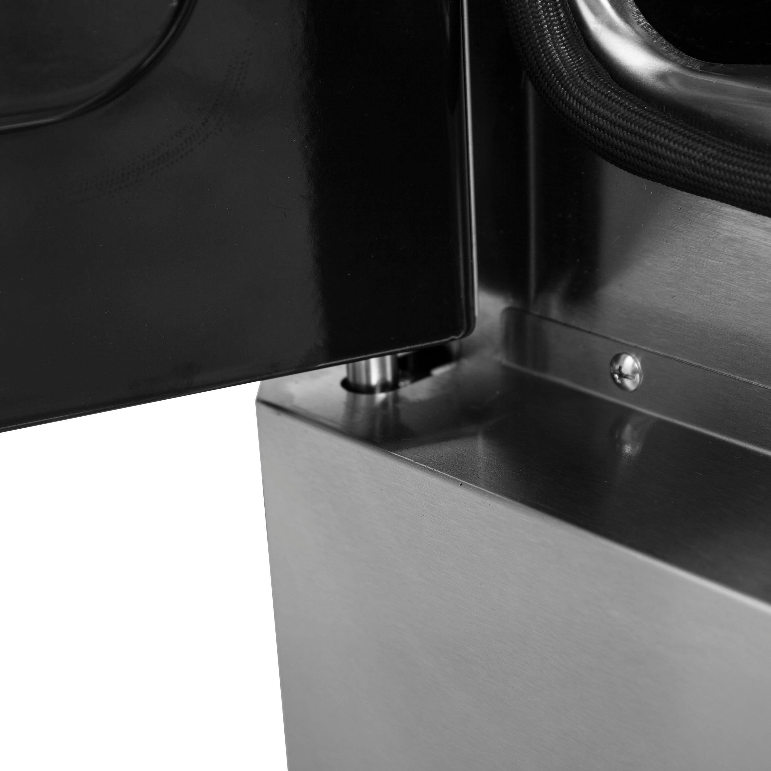 Galiano 30-inch French Door Dual Fuel Range All , 5 Sealed Burners 68,000 BTU, 4.32 cu.ft. True Convection Oven FFSGS635630