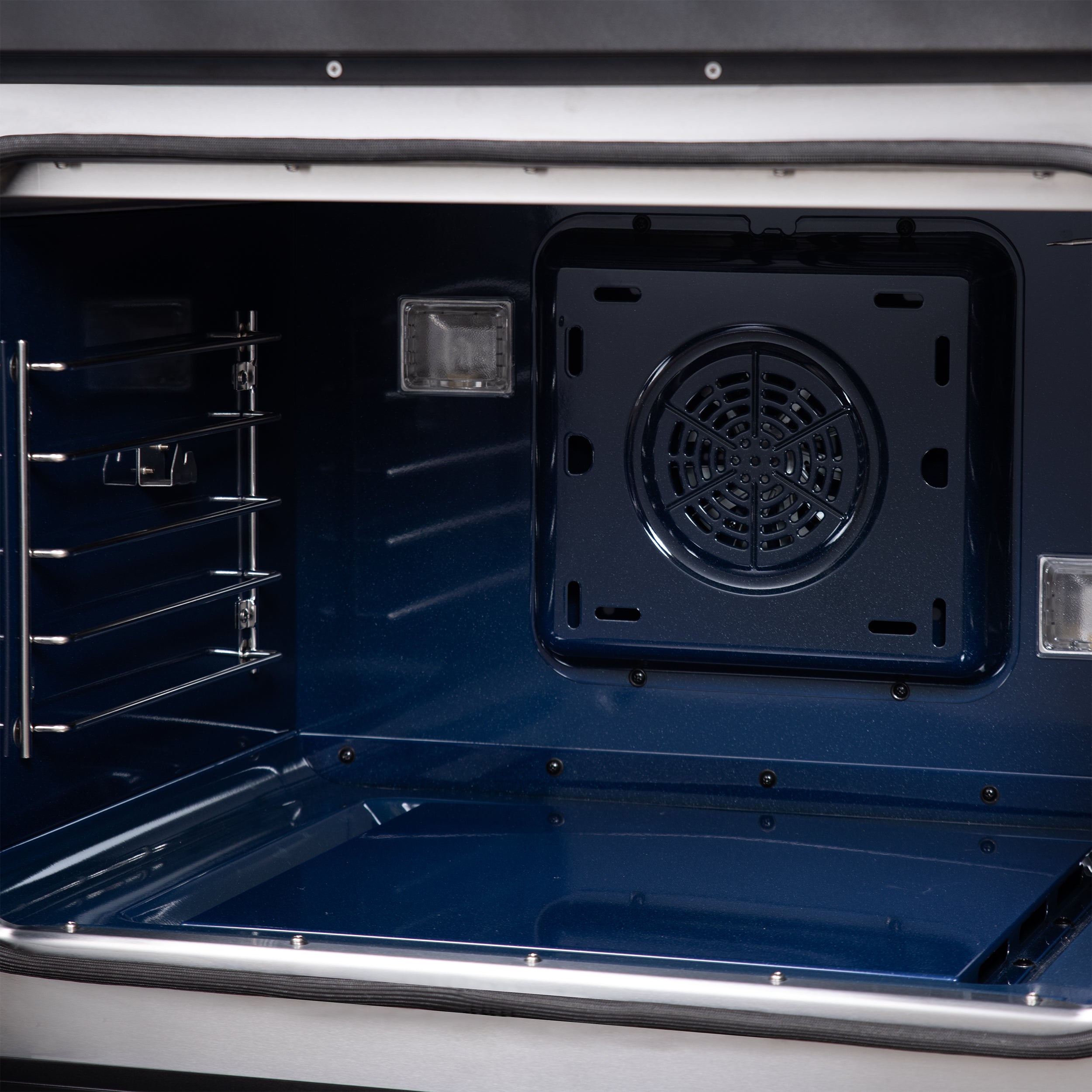 Capriasca 30-Inch Freestanding French Door Dual Fuel Range in with Antique Brass Accessories, 5 Burners, True Convection Oven FFSGS638730BLK