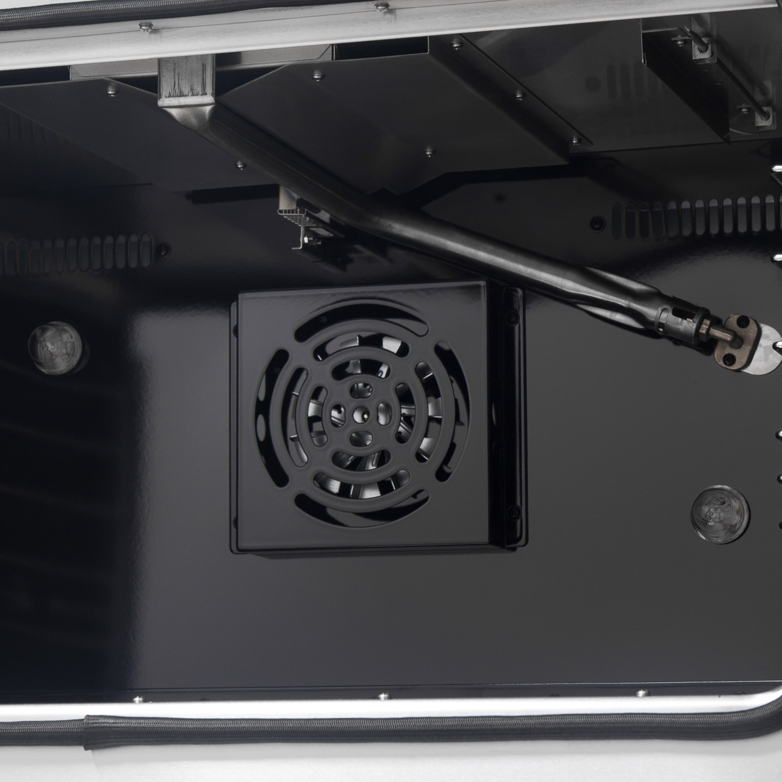 Galiano 36-inch French Door Gas Range and Antique Brass Design, 6 Sealed Burners 83,000 BTU, 5.36 cu.ft. Convection Oven FFSGS644436WHT