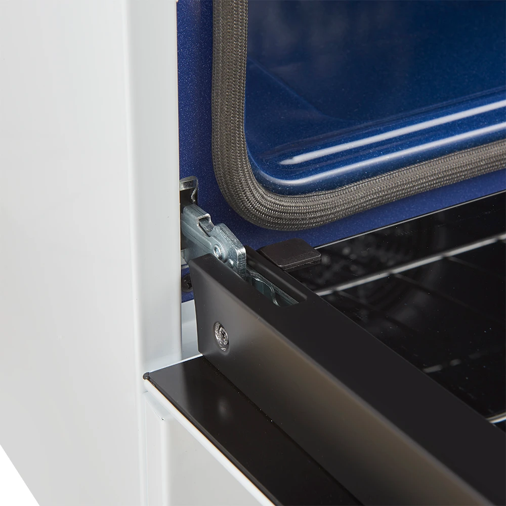 Leonardo Espresso 30-Inch Slide-In White Induction Range, Convection Oven, 5 Cooking Zones, Touch Control Panel FFSIN098230WHT