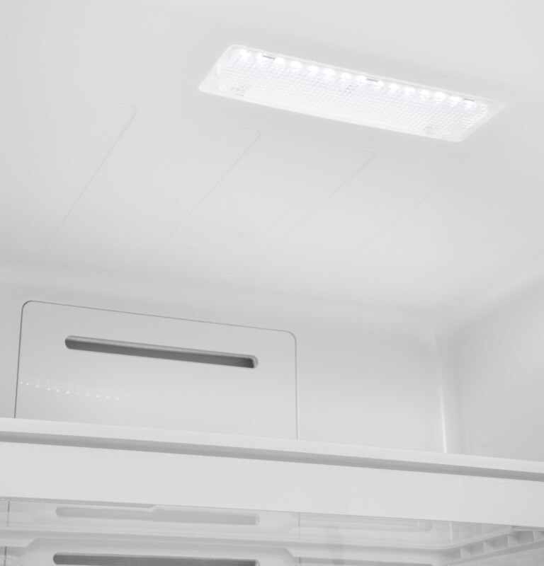 17.3 Cu. Ft. Frost-Free Garage Ready Upright Freezer FUF17DLRWW