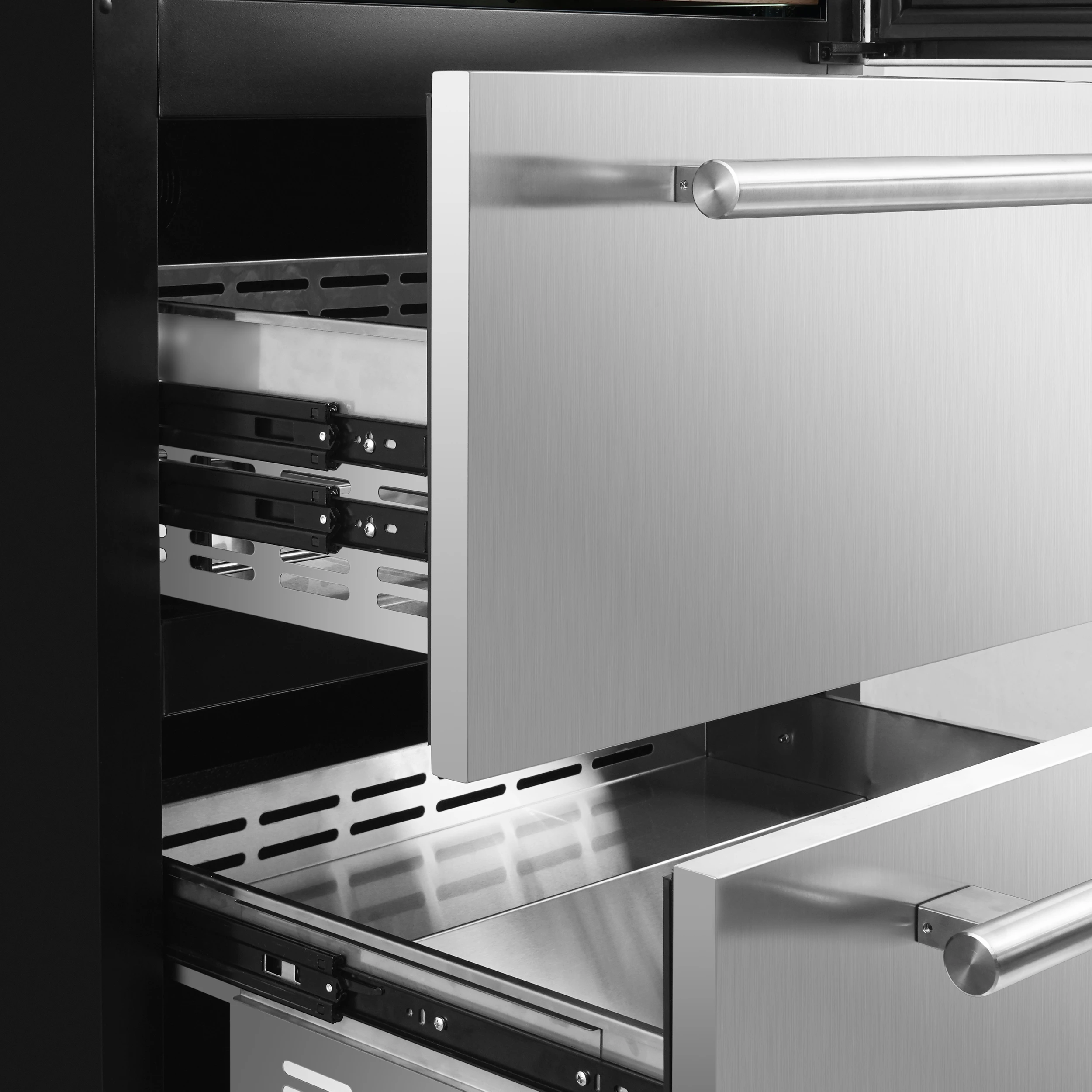 Celano 30-Inch Dual Zone Wine Cooler and Beverage Cooler, 21.3 cu.ft, Stainless Steel FWCDR669730S