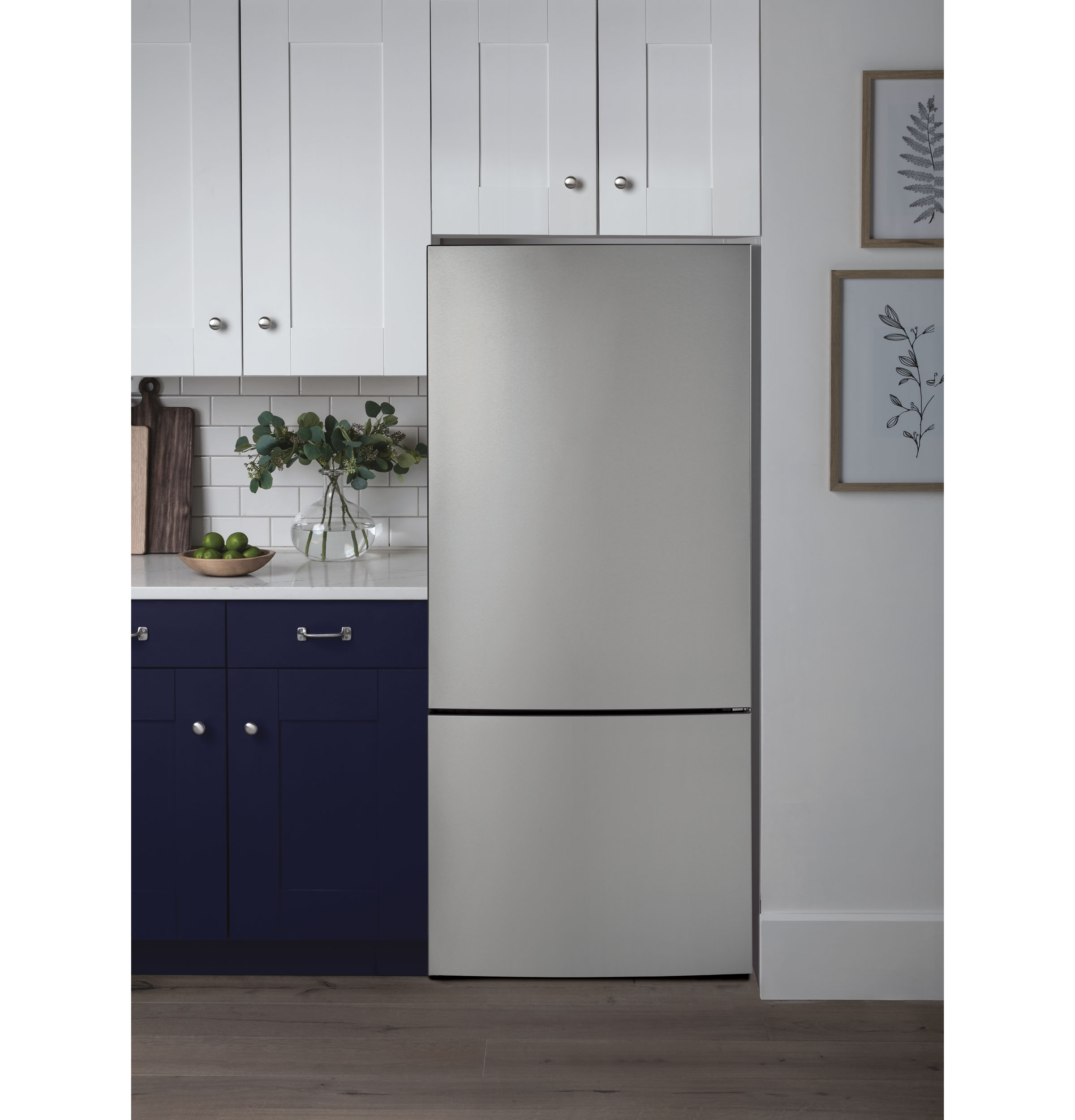 17.7 Cu. Ft. Counter-Depth Bottom-Freezer Refrigerator GBE17HYRFS