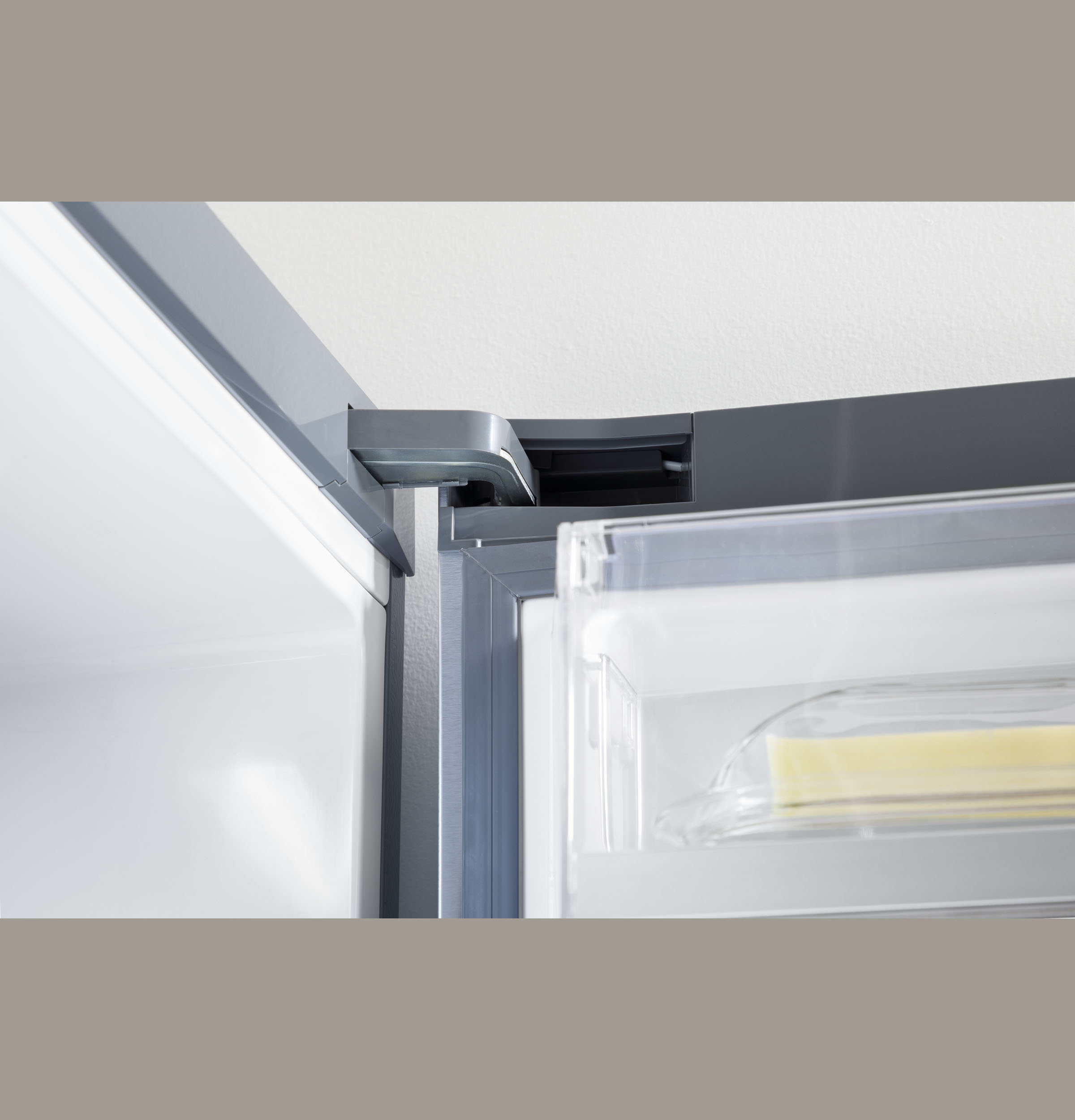 17.7 Cu. Ft. Counter-Depth Bottom-Freezer Refrigerator GBE17HYRFS