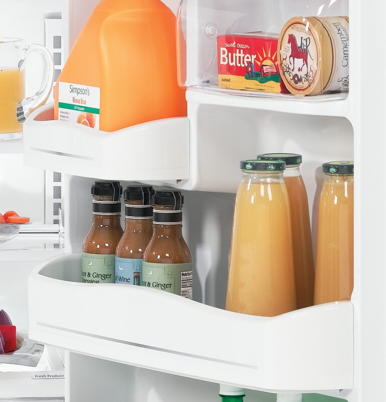 20.3 Cu. Ft. Bottom Freezer Refrigerator GBSC0HBXCC