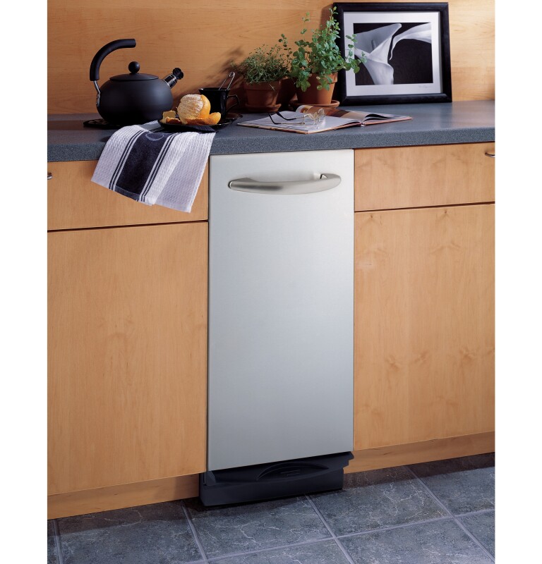 GE Profile Built-In 15" Compactor Stainless Steel GCG1580LSS Picture 1