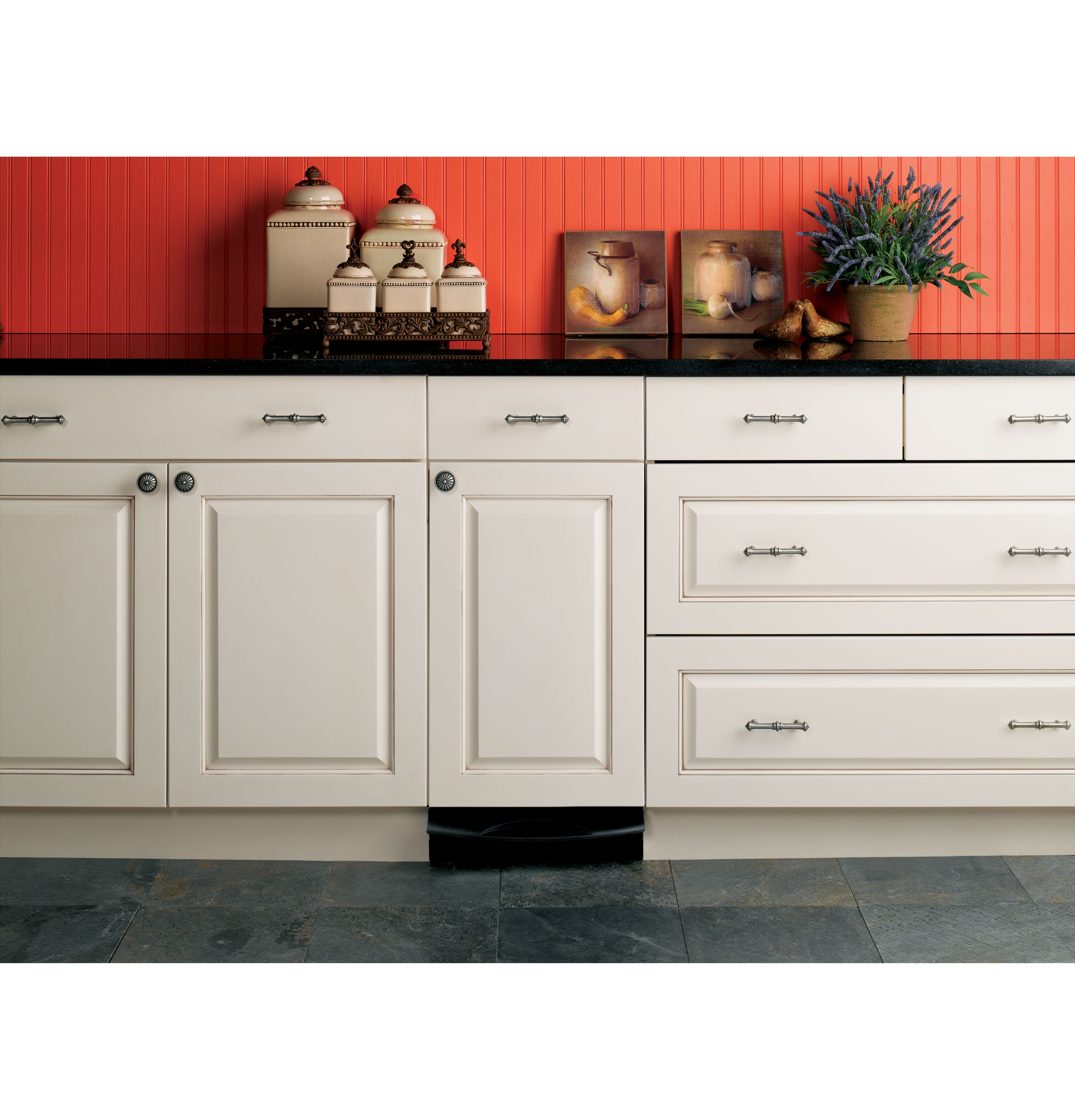 Built-In 15" Compactor GCG1700RII