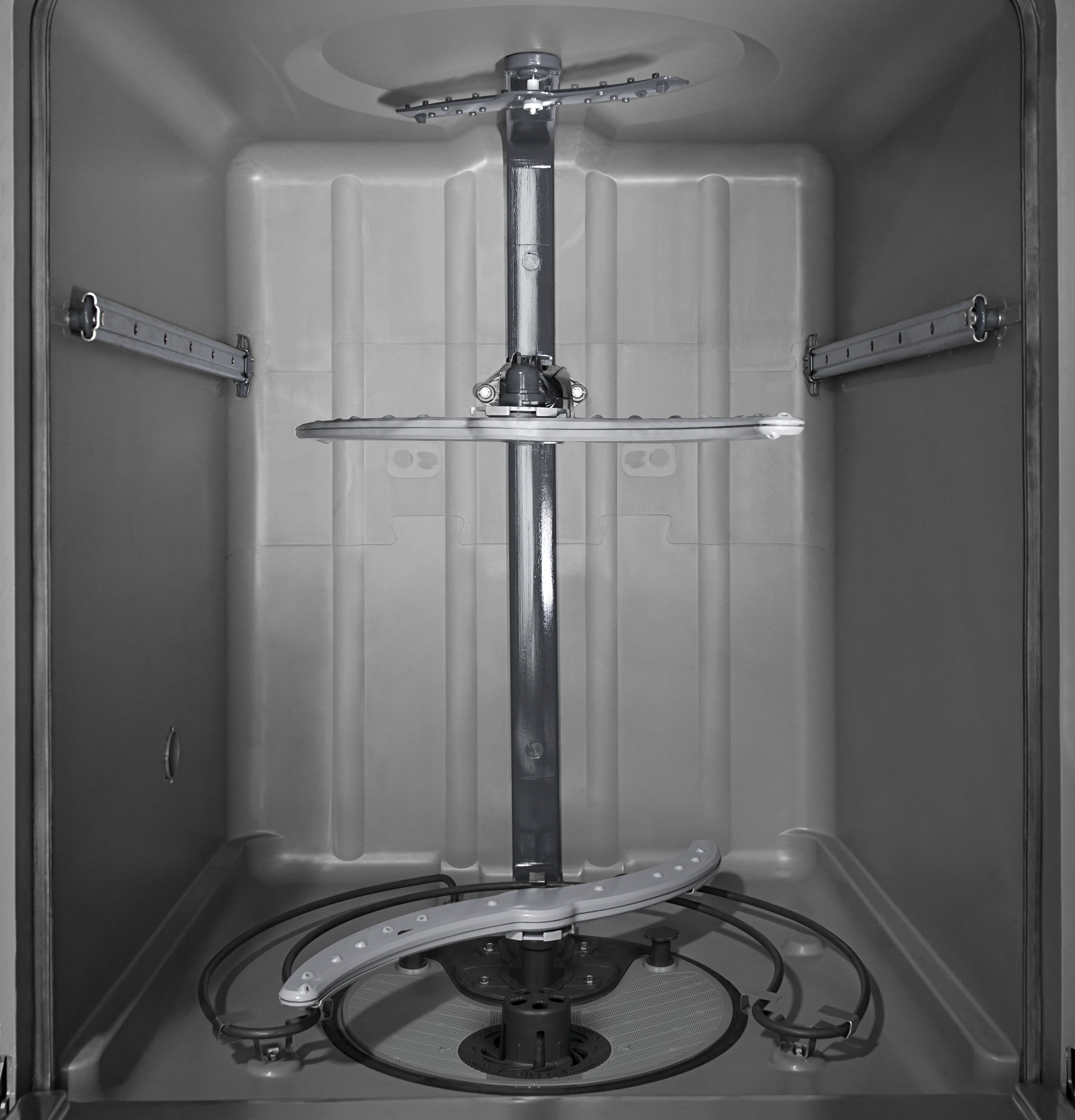 Dishwasher with Front Controls GDF510PGDBB