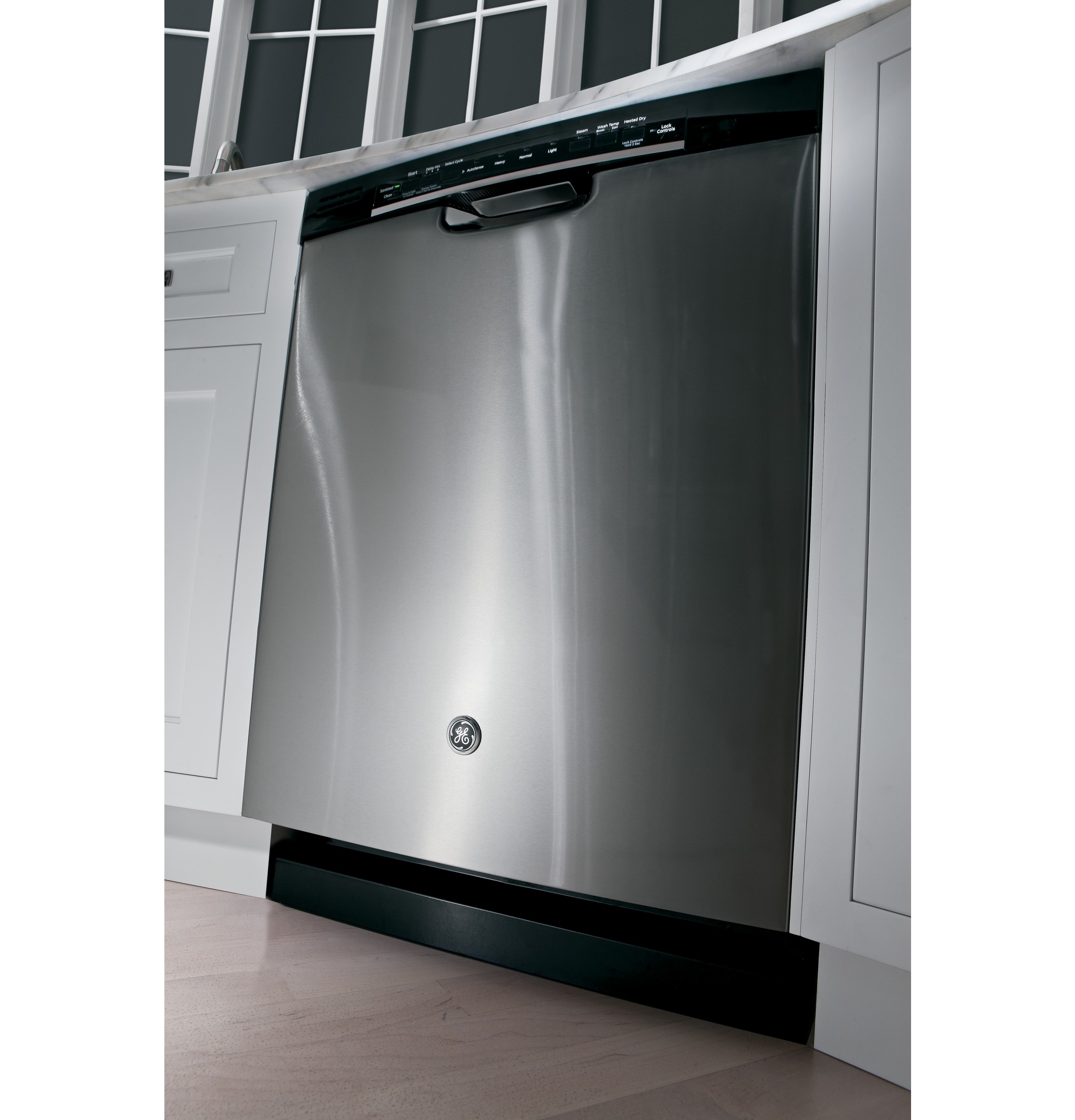 Dishwasher with Front Controls GDF520PSDSS