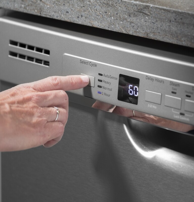 Front Control with Plastic Interior Dishwasher with Sanitize Cycle & Dry Boost GDF530PGMCC