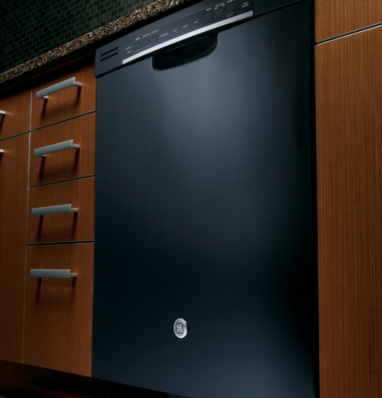 Hybrid Stainless Steel Interior Dishwasher with Front Controls GDF540HGDBB