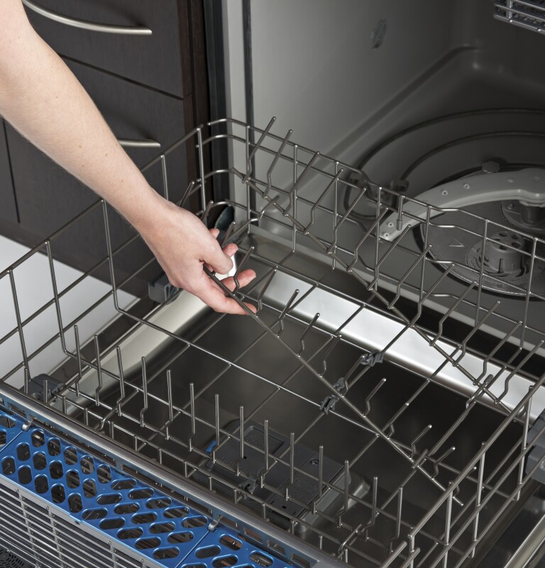 Hybrid Stainless Steel Interior Dishwasher with Front Controls GDF540HGDBB