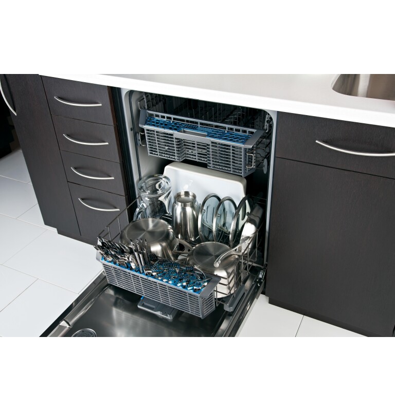 Hybrid Stainless Steel Interior Dishwasher with Front Controls GDF540HSFSS