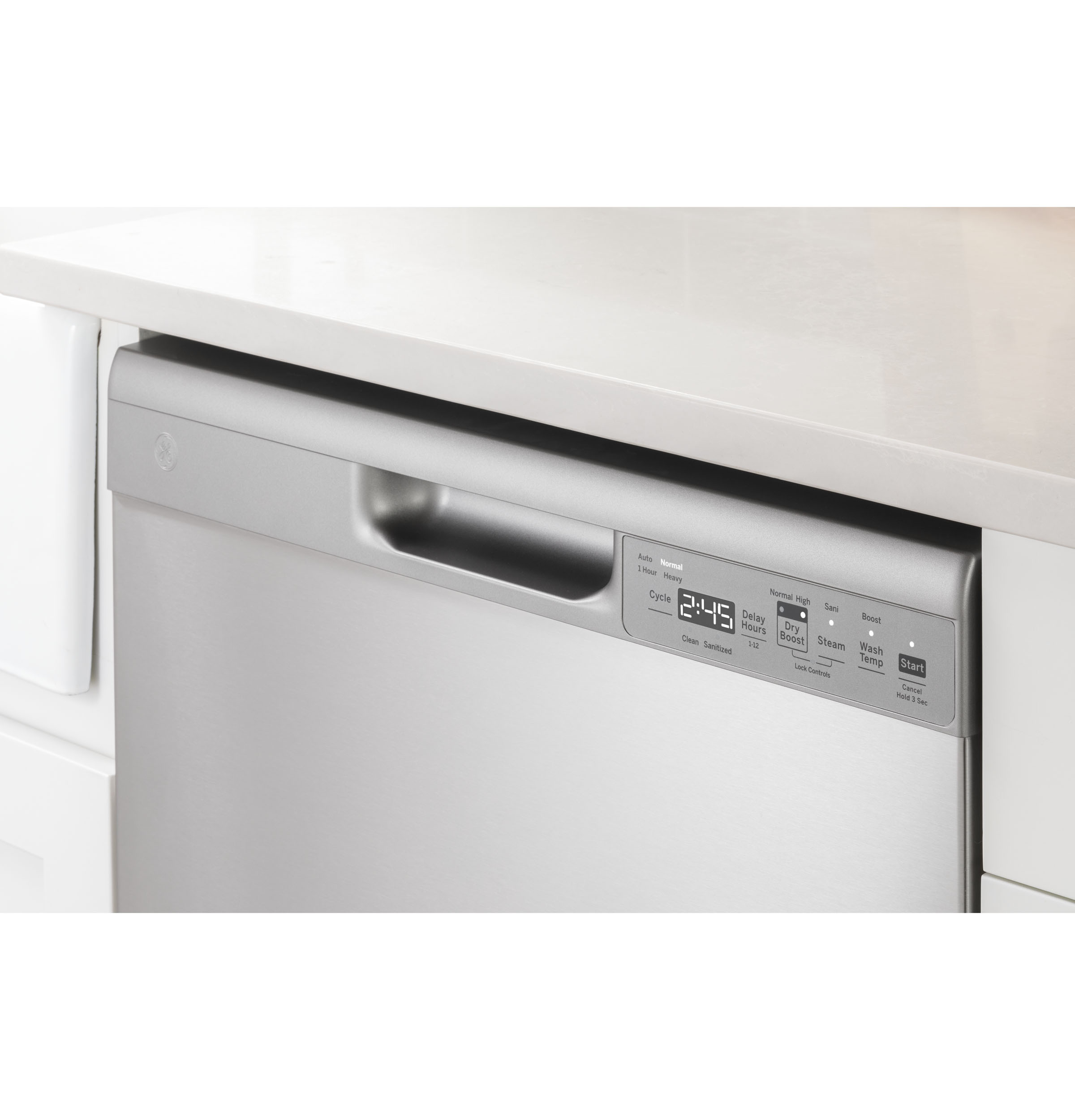 Front Control with Plastic Interior Dishwasher with Sanitize Cycle & Dry Boost GDF550PGRBB