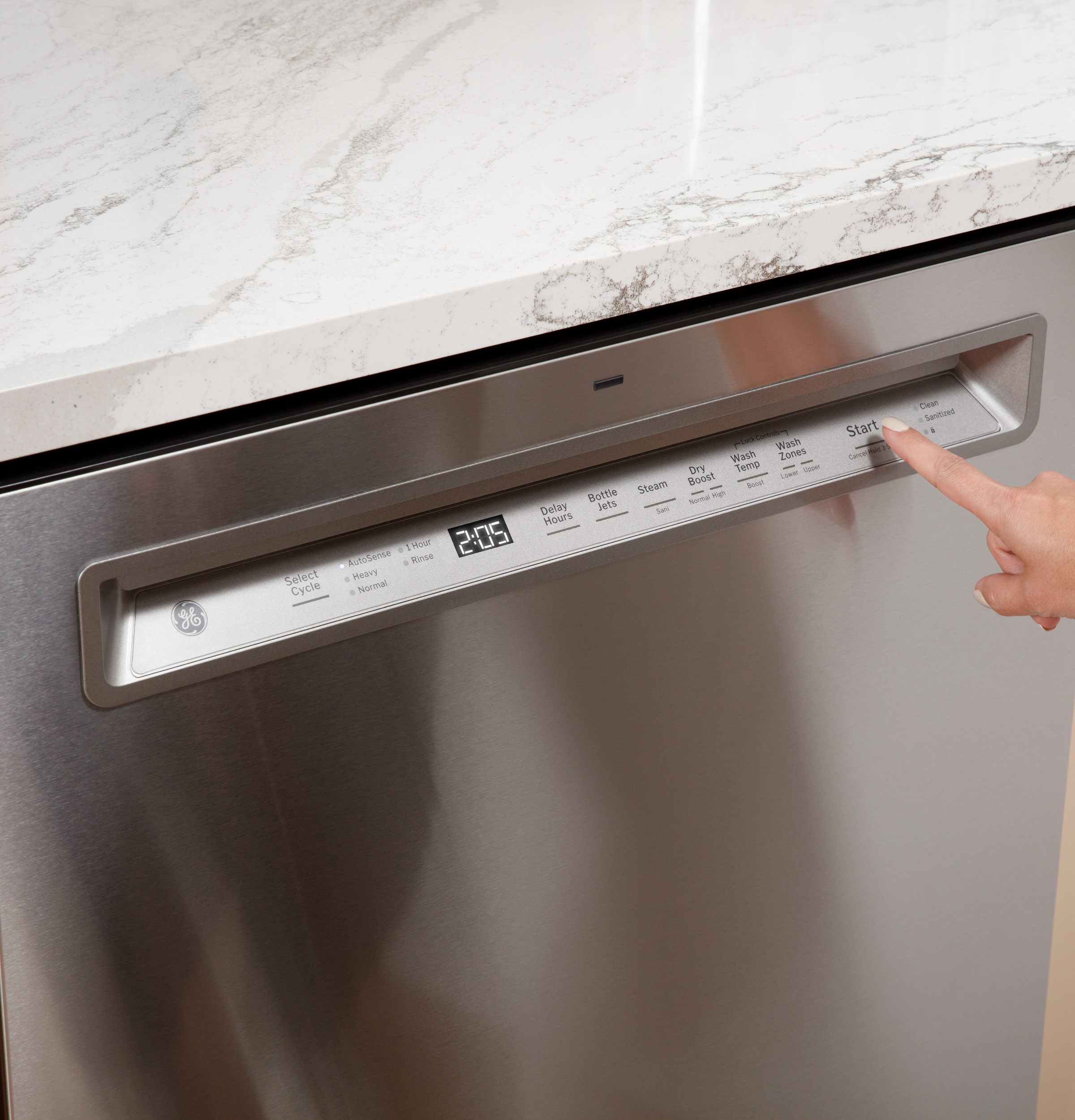 Front Control with Stainless Steel Interior Dishwasher with Sanitize Cycle GDF650SYVFS