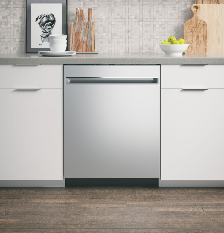 ADA Compliant Stainless Steel Interior Dishwasher with Sanitize Cycle GDT225SSLSS
