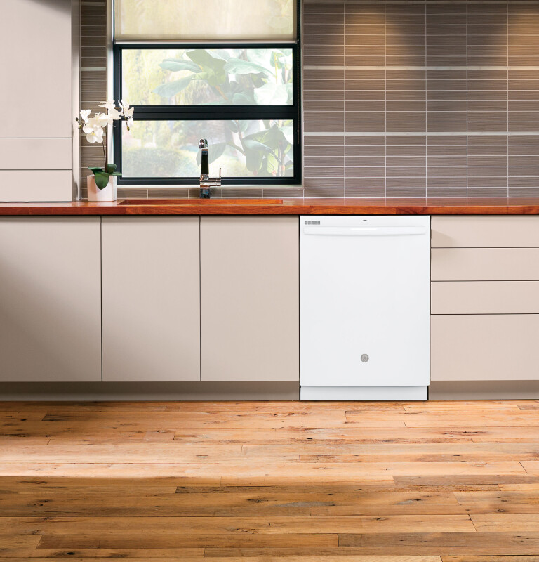 Top Control with Plastic Interior Dishwasher with Sanitize Cycle & Dry Boost GDT530PGPWW