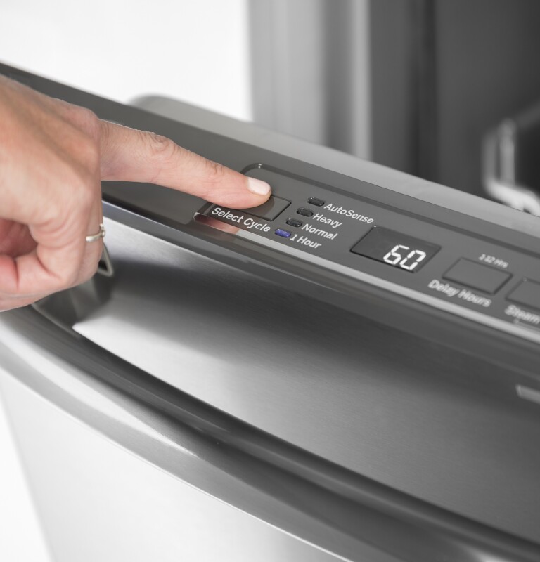 Top Control with Plastic Interior Dishwasher with Sanitize Cycle & Dry Boost GDT530PGPWW