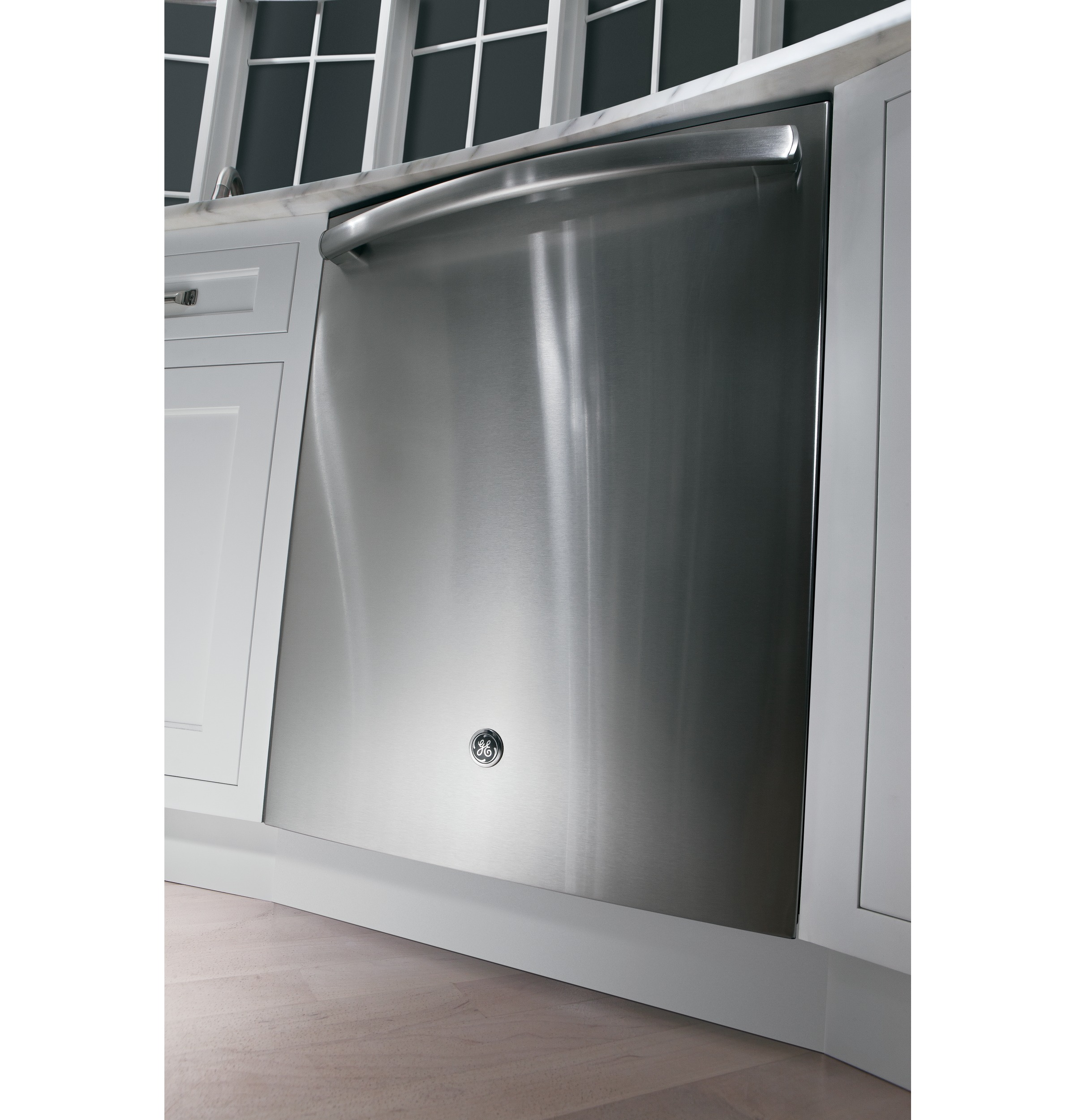 Dishwasher with Hidden Controls GDT530PSDSS