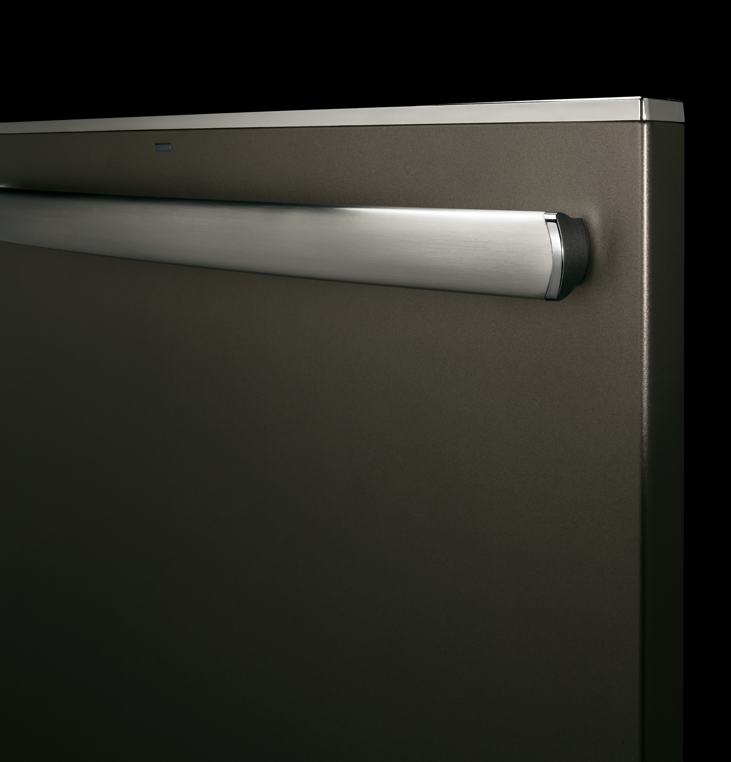 Stainless Steel Interior Dishwasher with Hidden Controls GDT590SMJES