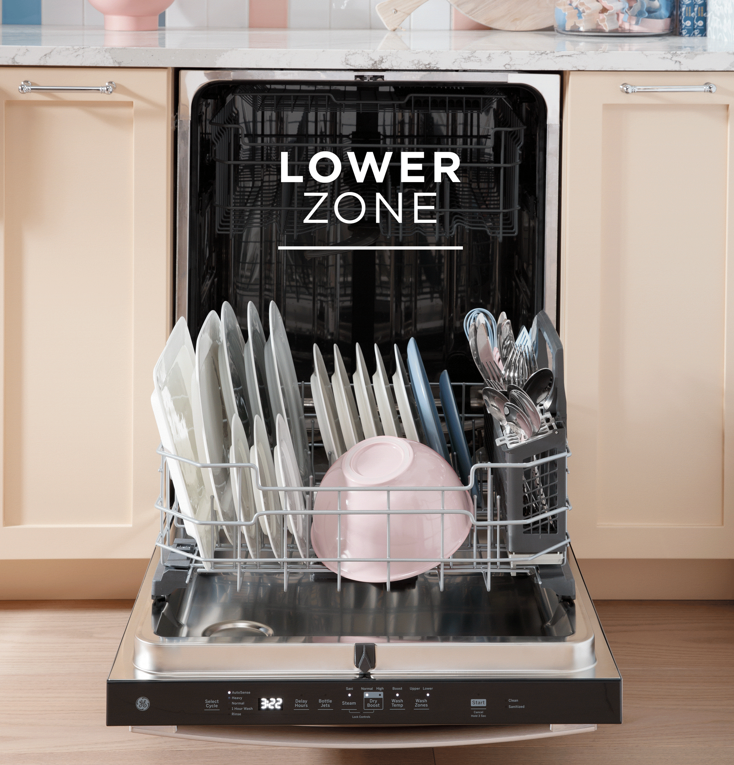 GE® ENERGY STAR® Top Control with Stainless Steel Interior Dishwasher with Sanitize Cycle GDT670SGVWW