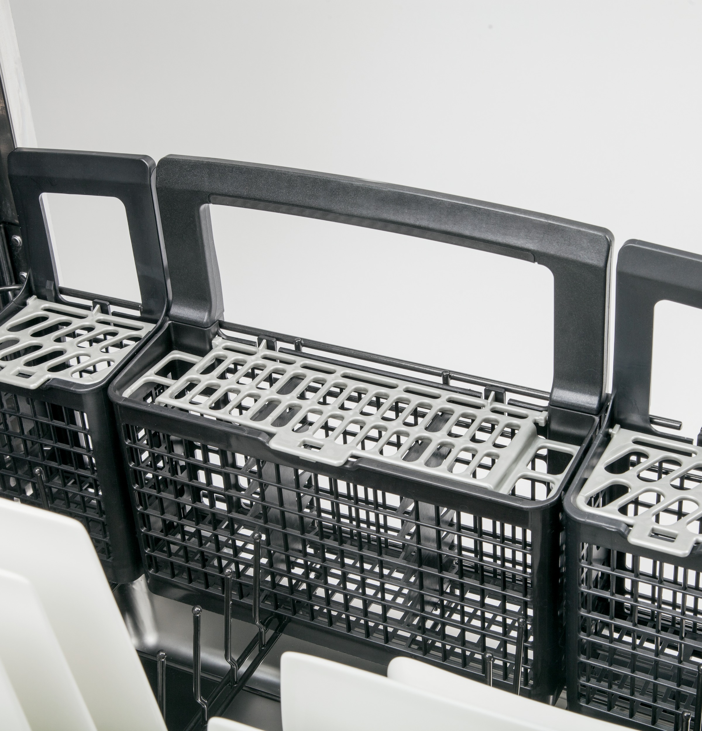Stainless Steel Interior Dishwasher with Hidden Controls GDT695SMJES