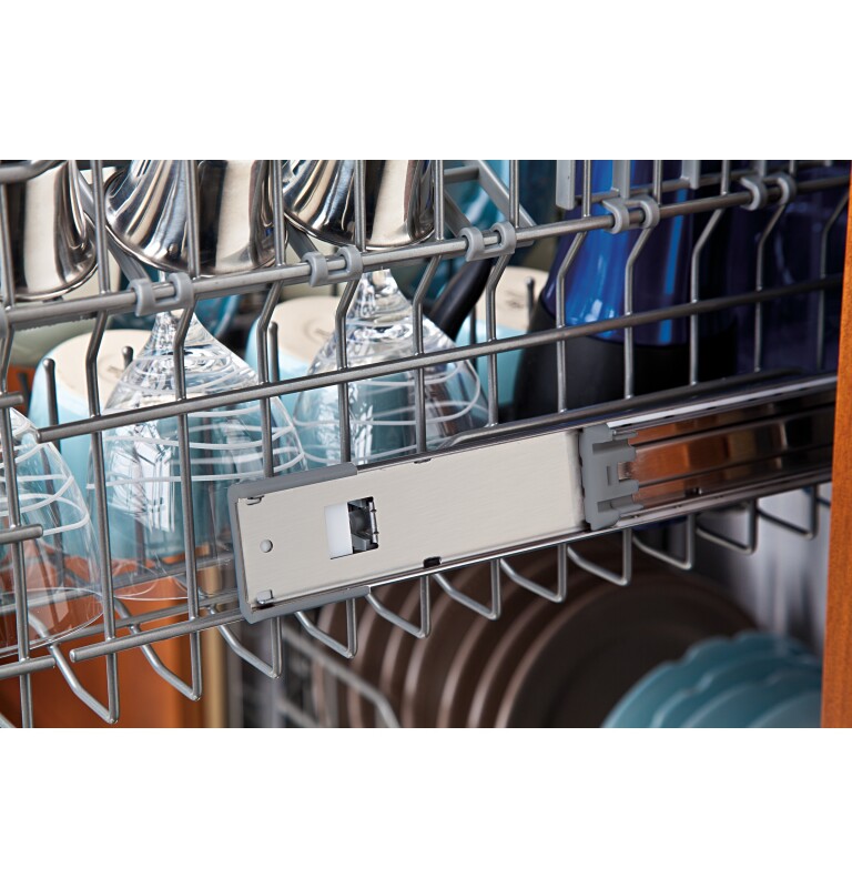 Built-In Dishwasher with Hidden Controls GDWT368VSS