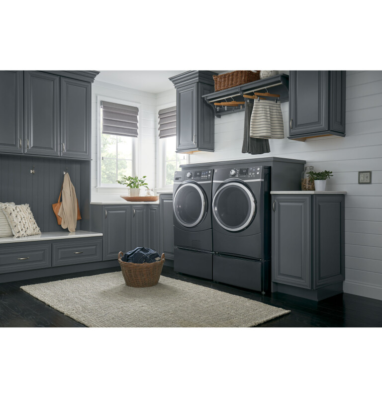 7.5 cu. ft. capacity Front Load electric dryer with steam GFD45ESPKDG