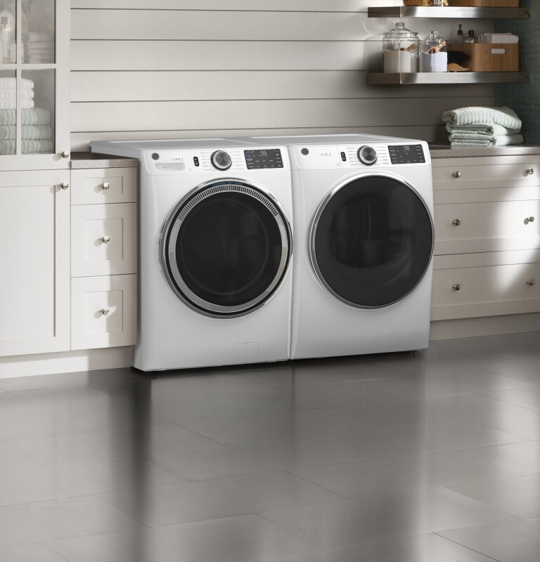 7.8 cu. ft. Capacity Smart Front Load Electric Dryer with Steam and Sanitize Cycle GFD65ESSNWW