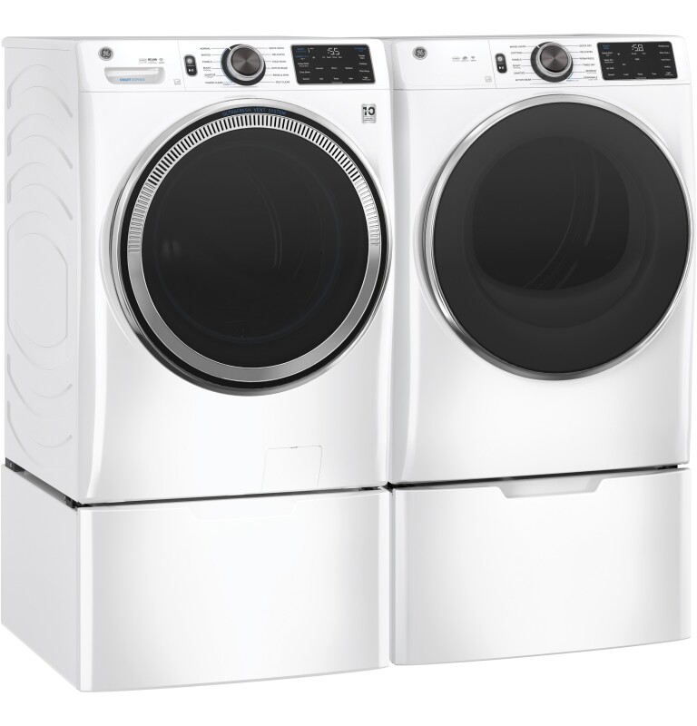 7.8 cu. ft. Capacity Smart Front Load Gas Dryer with Steam and Sanitize Cycle GFD65GSSNWW