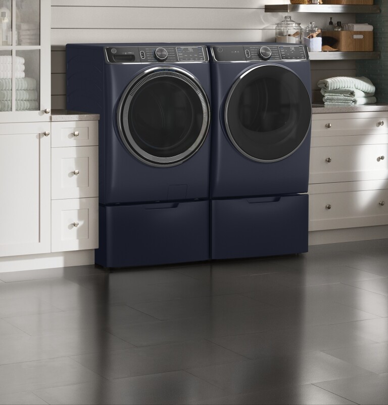 7.8 cu. ft. Capacity Smart Front Load Electric Dryer with Steam and Sanitize Cycle GFD85ESPNRS