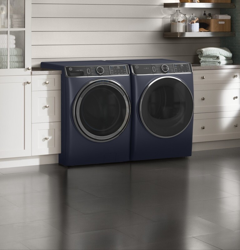 7.8 cu. ft. Capacity Smart Front Load Electric Dryer with Steam and Sanitize Cycle GFD85ESPNRS