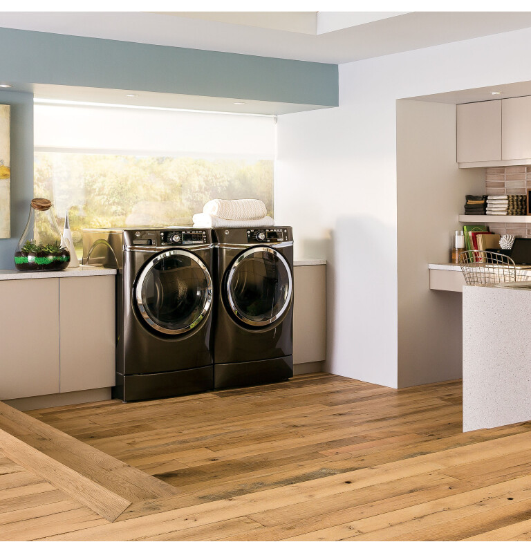 8.3 cu. ft. capacity RightHeight Design Front Load electric dryer with steam GFDR485EFMC