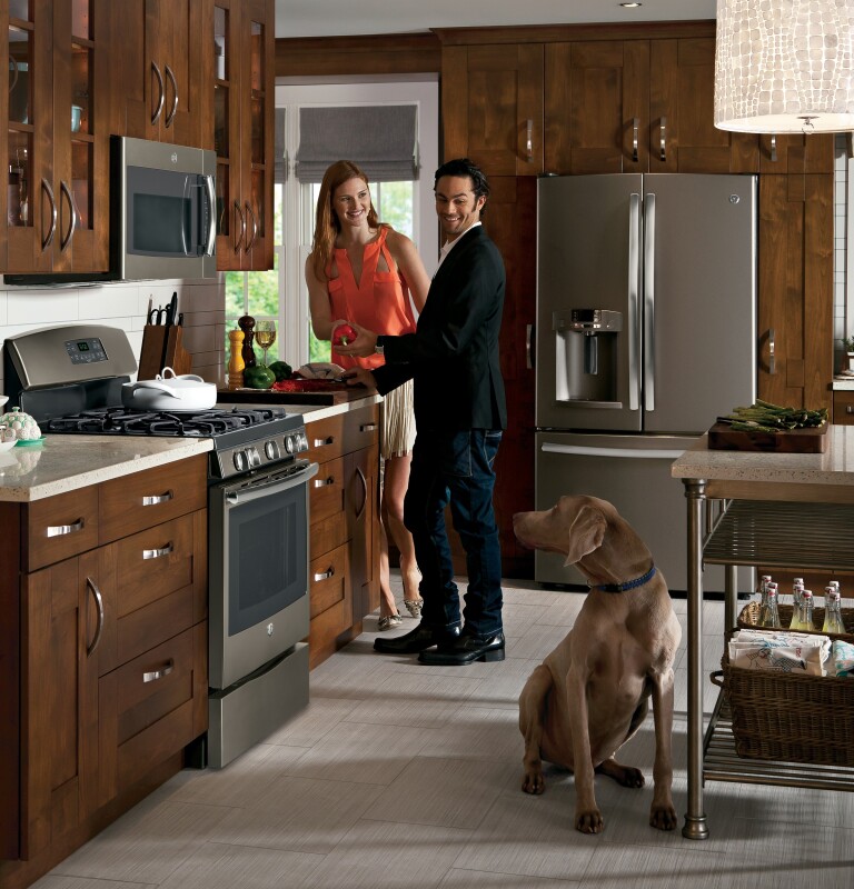 26.7 Cu. Ft. French-Door Refrigerator GFE27GMDES