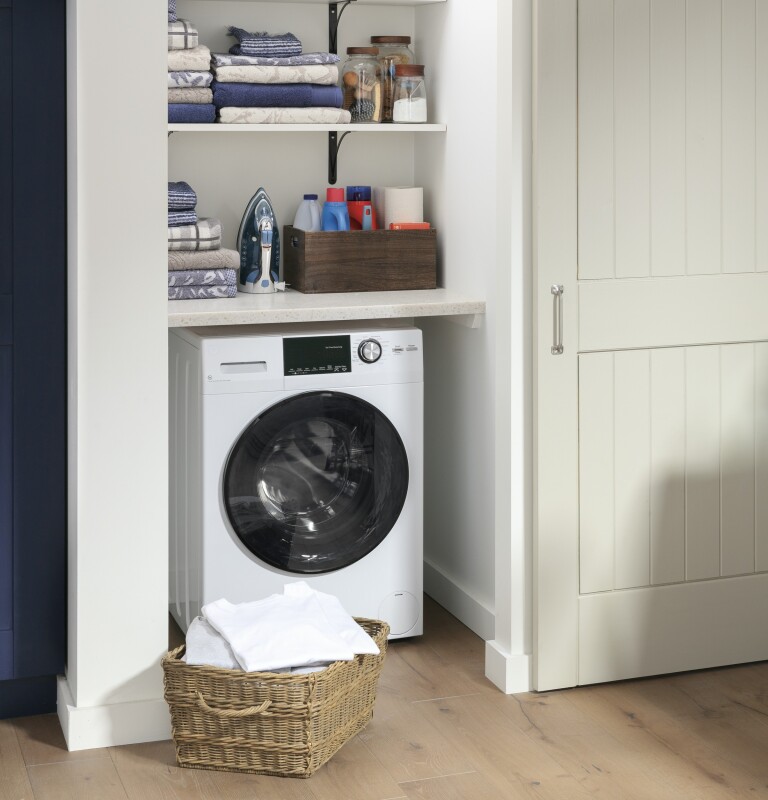 24" 2.4 cu. ft.Capacity Front Load Washer/Condenser Dryer Combo GFQ14ESSNWW