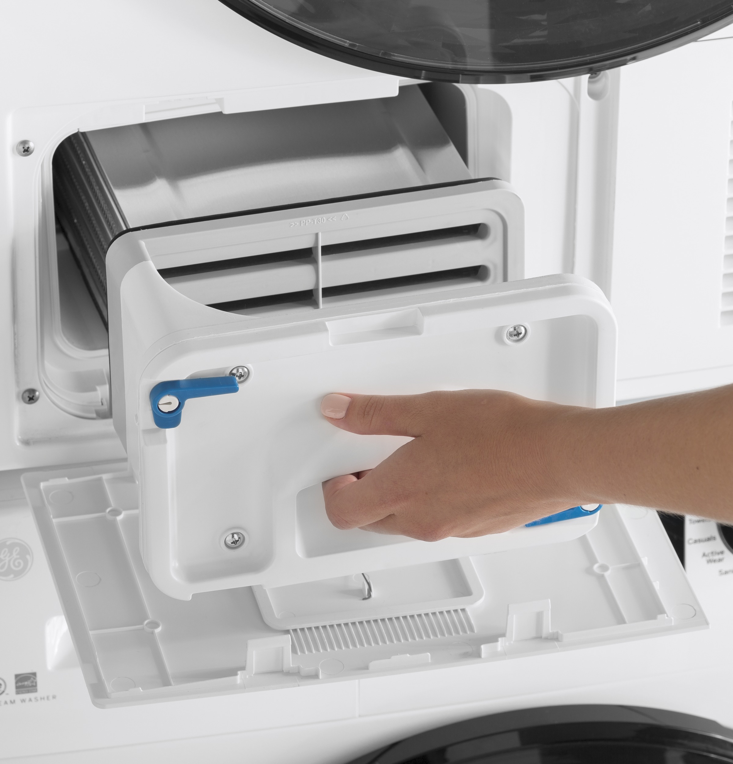 24" 4.1 Cu.Ft. Front Load Ventless Condenser Electric Dryer with Stainless Steel Basket GFT14ESSMWW