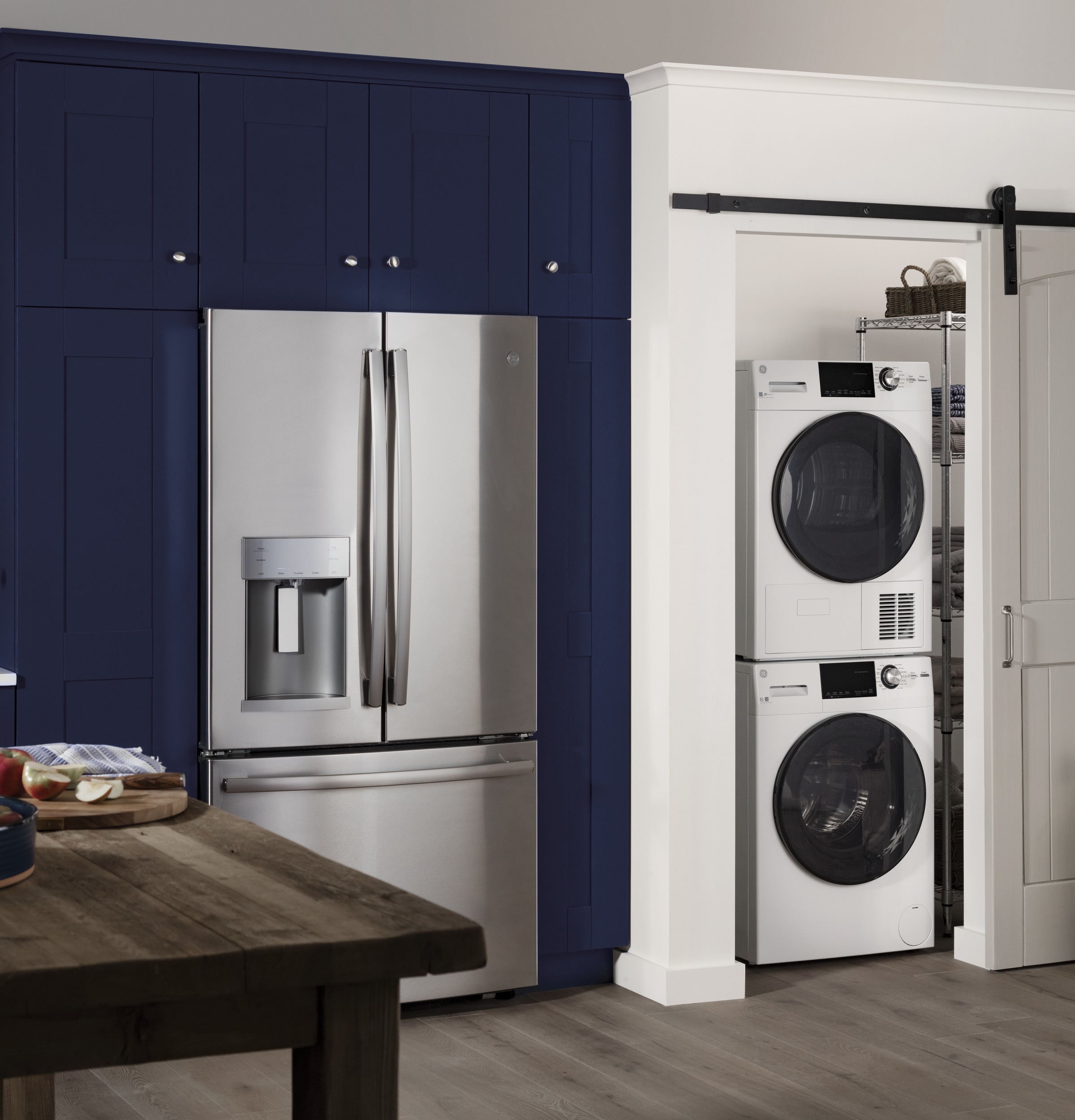 24" 4.1 Cu.Ft. Front Load Ventless Condenser Electric Dryer with Stainless Steel Basket GFT14ESSMWW