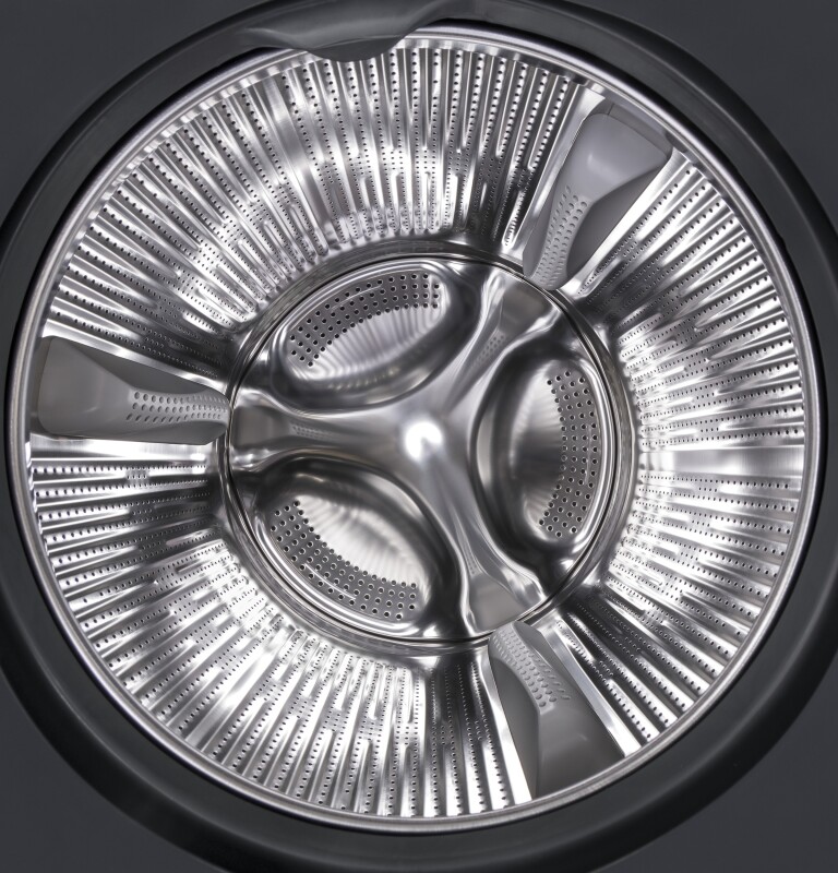 24" 2.4 Cu. Ft. Front Load Washer with Steam GFW148SSMWW